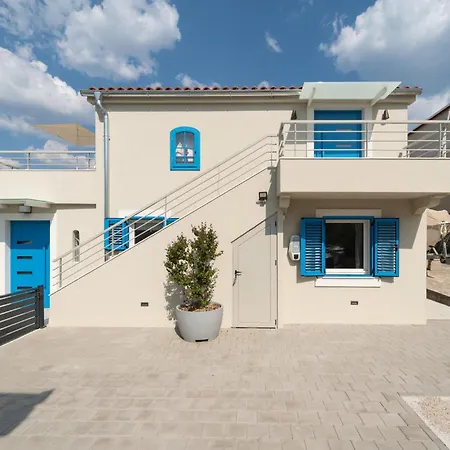 Ana Casa de Férias