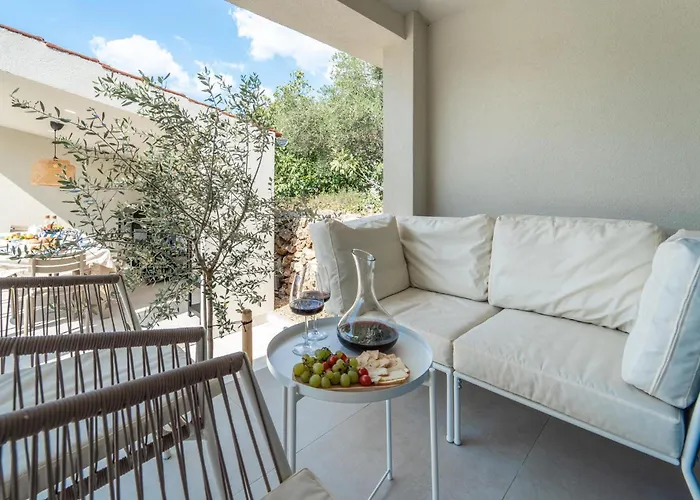 Ana * Ждрелац